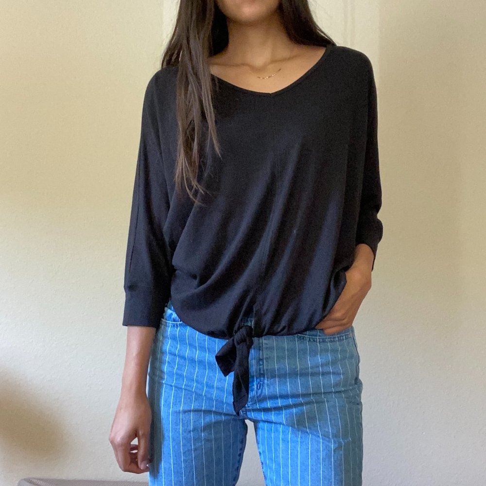 Black mixed material top